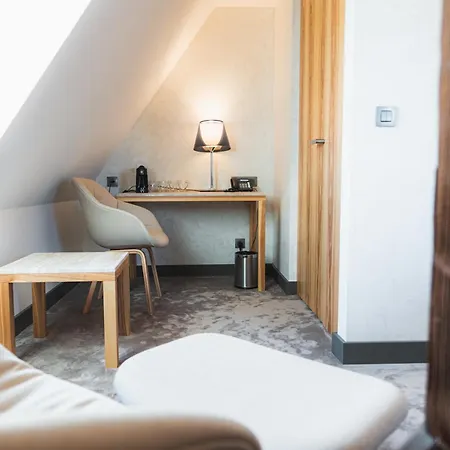 Albrecht Otel 4*